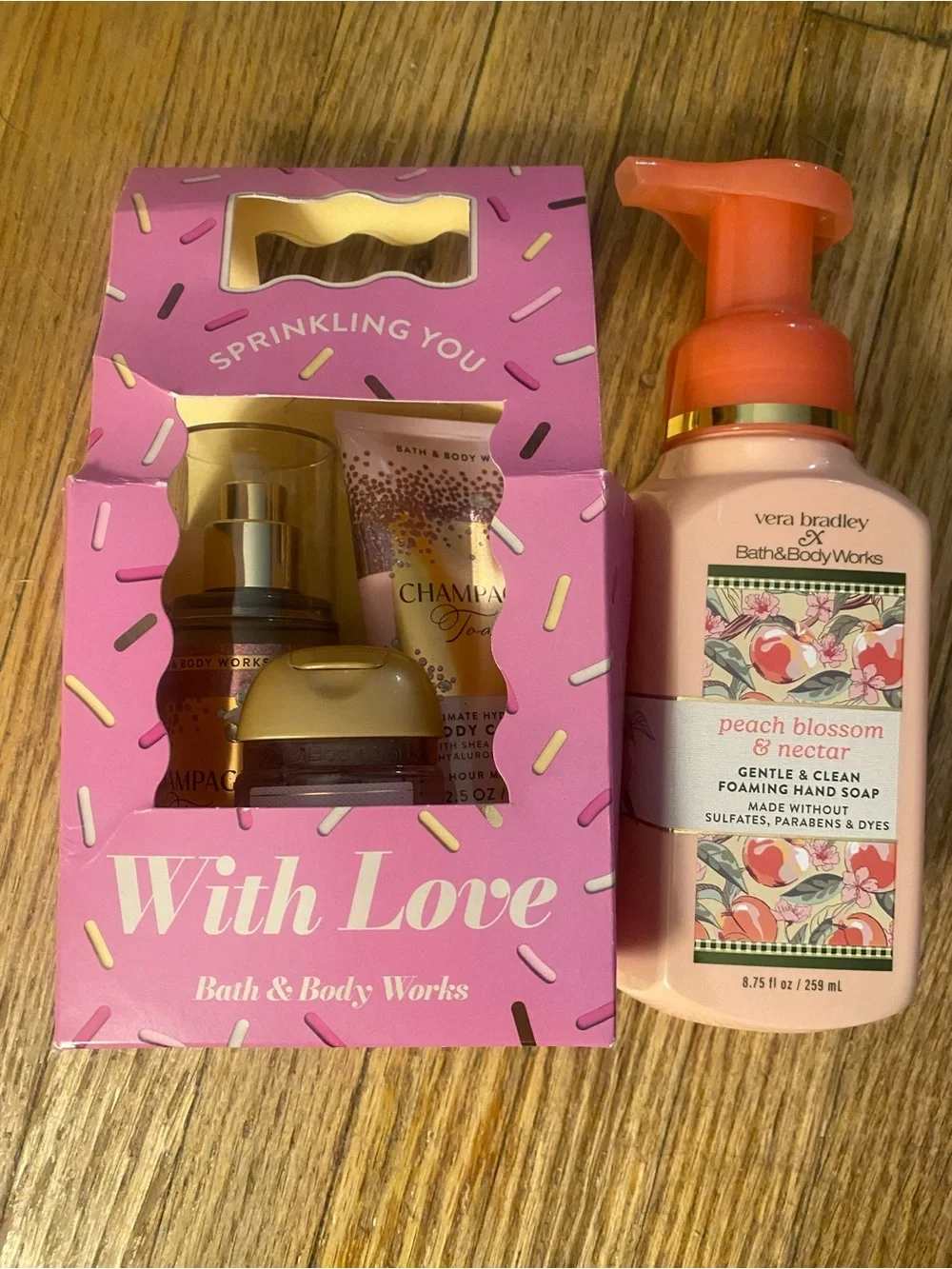 Bath & Body Works Pink & Peach Gift Set - Peach Blossom & Champagne Toast